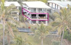 Luxury on Cylinder Beach - Point Lookout, Australia