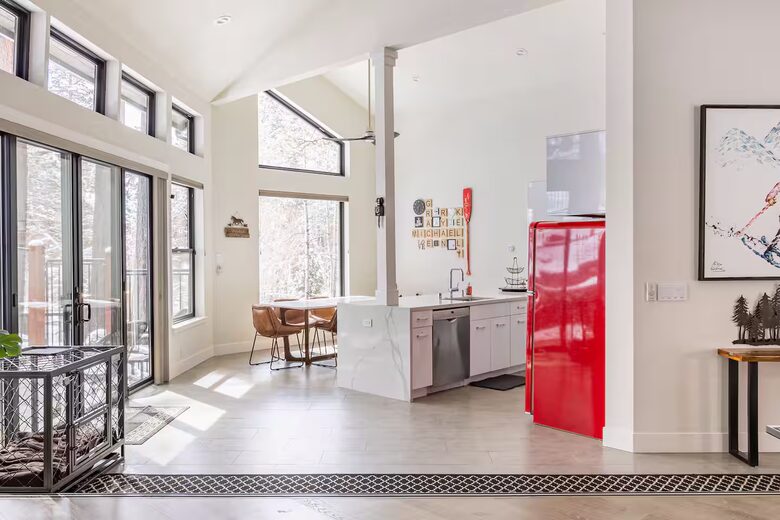 Modern Alpine Chalet Walkable to Heavenly - South Lake Tahoe, California