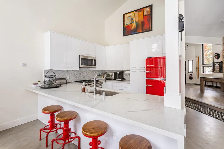 Modern Alpine Chalet Walkable to Heavenly - South Lake Tahoe, California