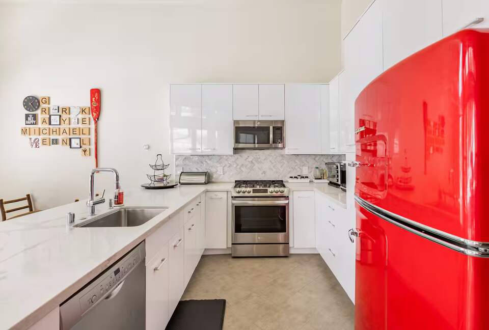 Modern Alpine Chalet Walkable to Heavenly - South Lake Tahoe, California