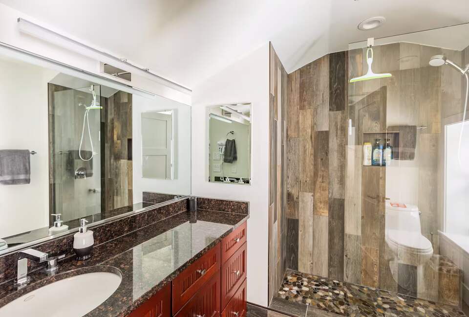 Modern Alpine Chalet Walkable to Heavenly - South Lake Tahoe, California