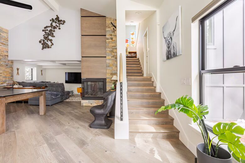 Modern Alpine Chalet Walkable to Heavenly - South Lake Tahoe, California