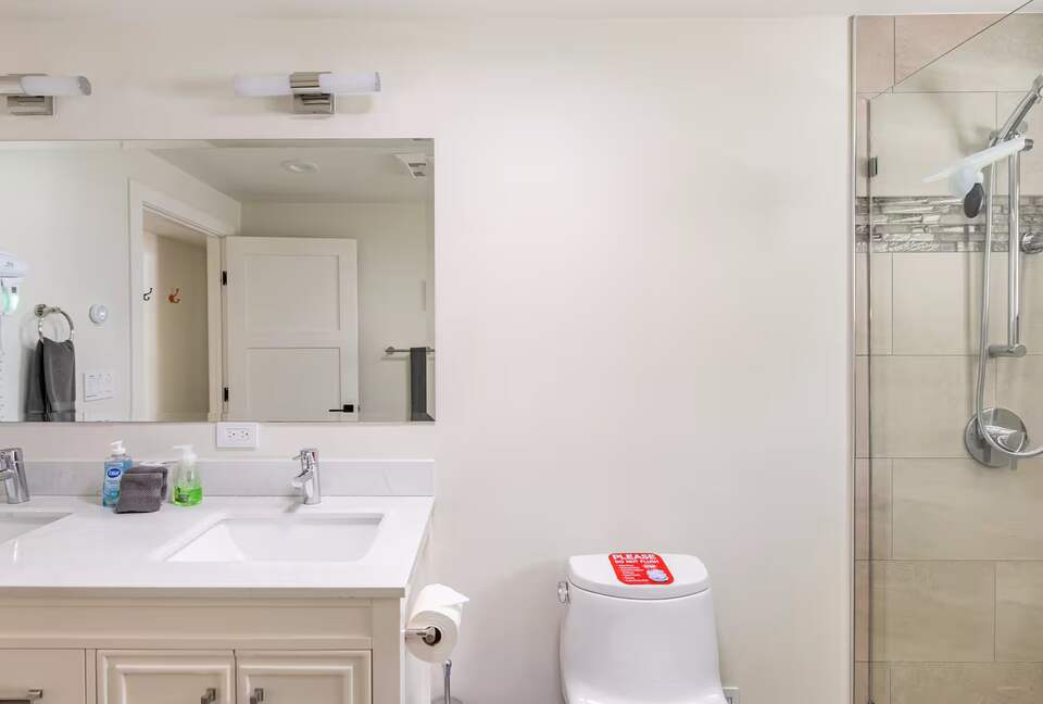 Modern Alpine Chalet Walkable to Heavenly - South Lake Tahoe, California