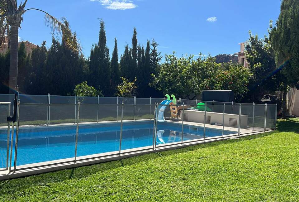 Exquisite Balearic Villa with Lush Gardens & Elevated Amenities - Calvià, Mallorca, Spain