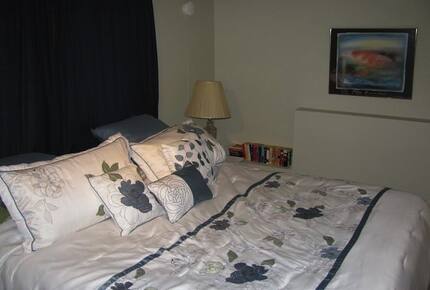 Husum Hideaway - Husum, Washington
