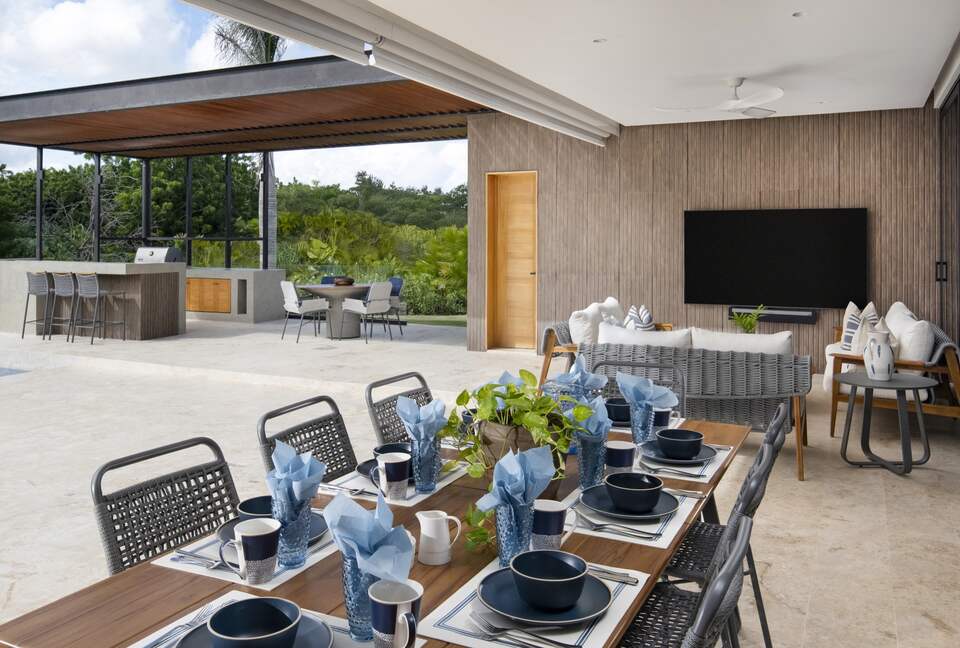 Modern Caribbean Retreat Near Polo Fields - La Romana, Dominican Republic