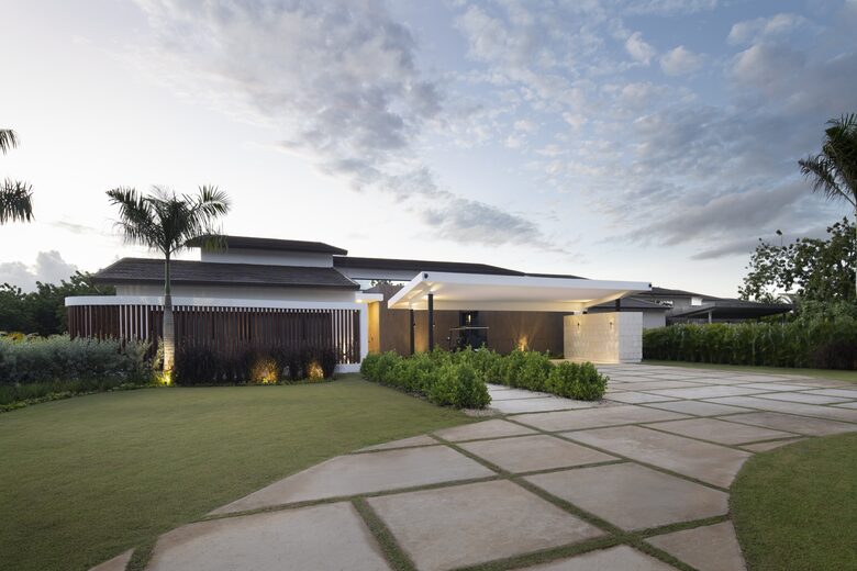 Modern Caribbean Retreat Near Polo Fields - La Romana, Dominican Republic