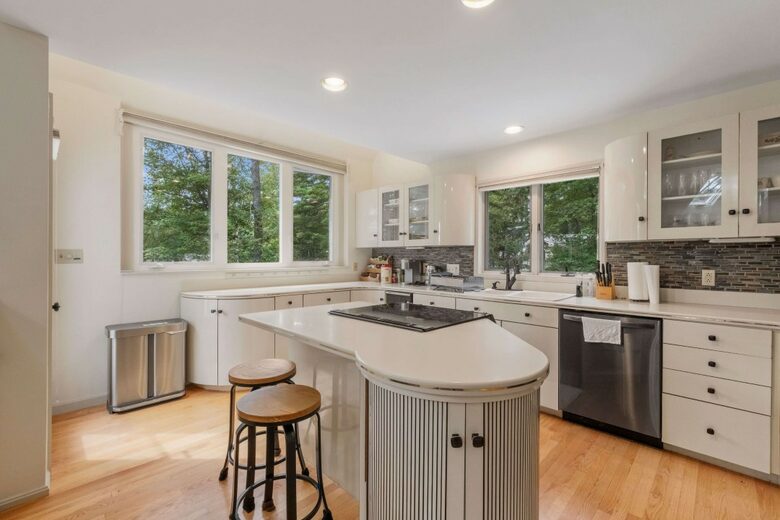 Lake-Country Home for Ski Days, Hikes & Indoor Hot Tub Relaxation - Laconia, New Hampshire