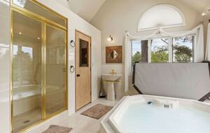 Lake-Country Home for Ski Days, Hikes & Indoor Hot Tub Relaxation - Laconia, New Hampshire