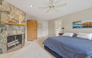 Lake-Country Home for Ski Days, Hikes & Indoor Hot Tub Relaxation - Laconia, New Hampshire