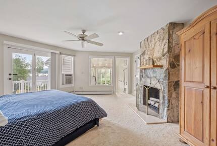 Lake-Country Home for Ski Days, Hikes & Indoor Hot Tub Relaxation - Laconia, New Hampshire