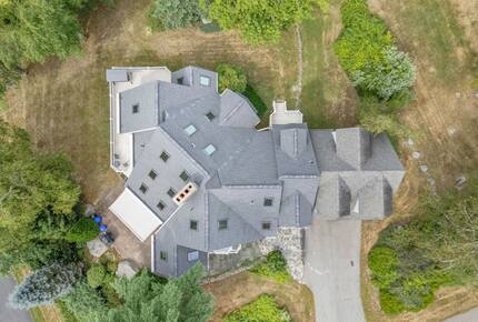 Lake-Country Home for Ski Days, Hikes & Indoor Hot Tub Relaxation - Laconia, New Hampshire