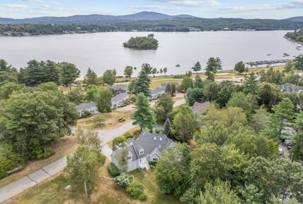 Lake-Country Home for Ski Days, Hikes & Indoor Hot Tub Relaxation - Laconia, New Hampshire