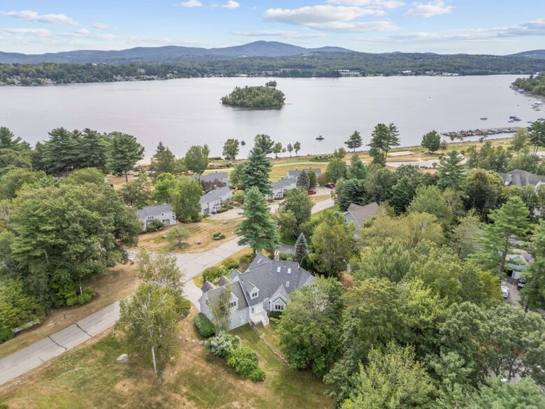 Lake-Country Home for Ski Days, Hikes & Indoor Hot Tub Relaxation - Laconia, New Hampshire