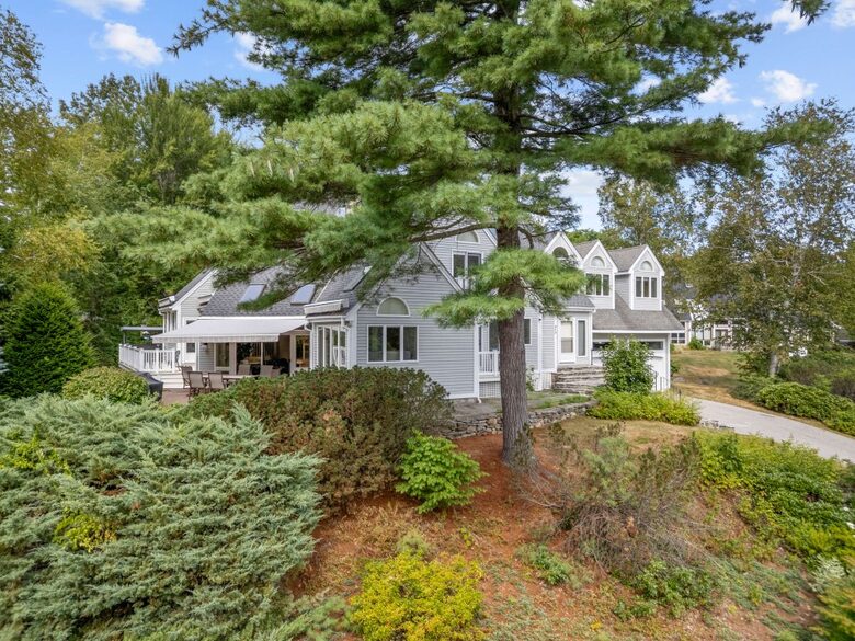 Lake-Country Home for Ski Days, Hikes & Indoor Hot Tub Relaxation - Laconia, New Hampshire