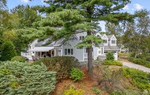 Lake-Country Home for Ski Days, Hikes & Indoor Hot Tub Relaxation - Laconia, New Hampshire