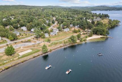 Lake-Country Home for Ski Days, Hikes & Indoor Hot Tub Relaxation - Laconia, New Hampshire