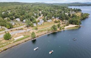 Lake-Country Home for Ski Days, Hikes & Indoor Hot Tub Relaxation - Laconia, New Hampshire