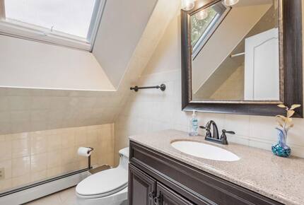 Lake-Country Home for Ski Days, Hikes & Indoor Hot Tub Relaxation - Laconia, New Hampshire