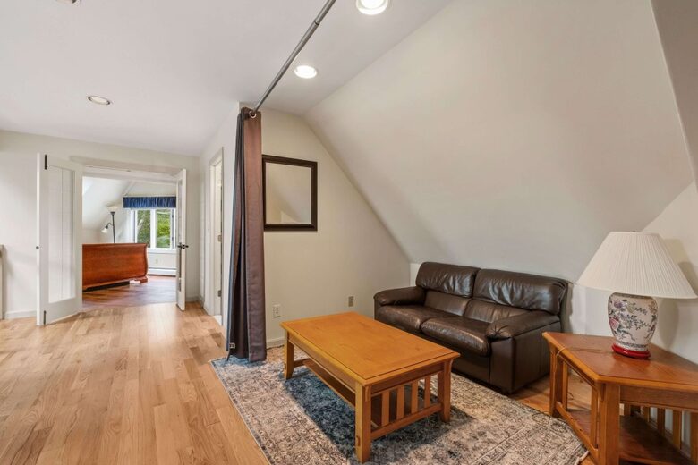 Lake-Country Home for Ski Days, Hikes & Indoor Hot Tub Relaxation - Laconia, New Hampshire