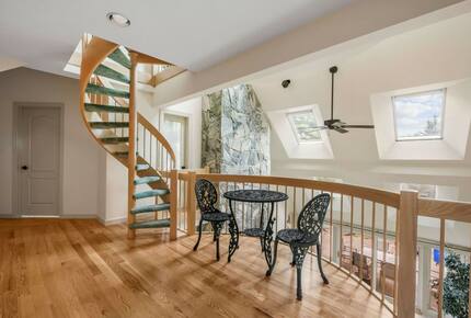 Lake-Country Home for Ski Days, Hikes & Indoor Hot Tub Relaxation - Laconia, New Hampshire