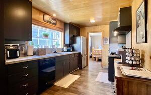 Walk-to-Heavenly Alpine Cabin - South Lake Tahoe, California