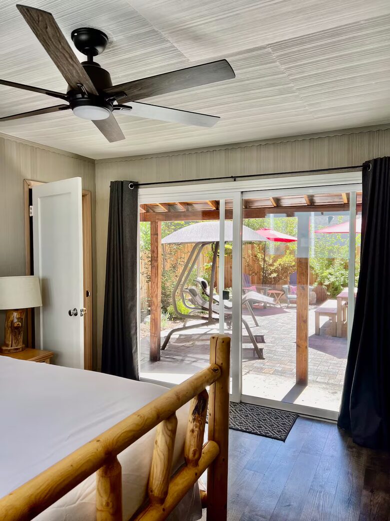 Walk-to-Heavenly Alpine Cabin - South Lake Tahoe, California