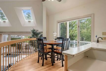 Lake-Country Home for Ski Days, Hikes & Indoor Hot Tub Relaxation - Laconia, New Hampshire