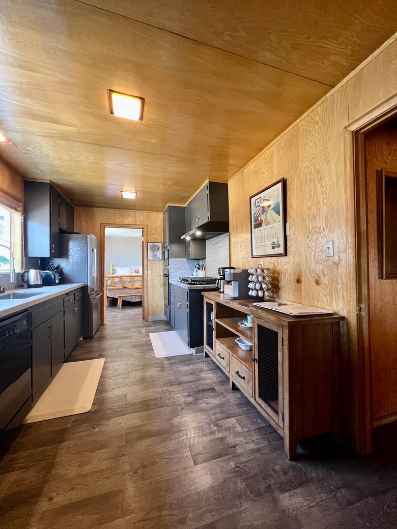 Walk-to-Heavenly Alpine Cabin - South Lake Tahoe, California