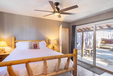 Walk-to-Heavenly Alpine Cabin - South Lake Tahoe, California