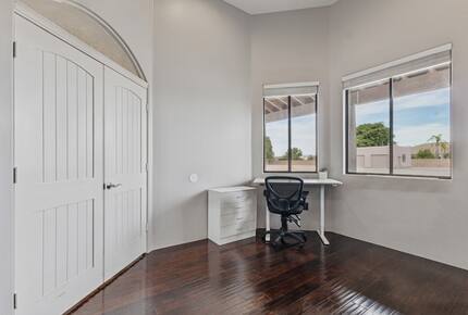 Luxury Desert Ranch Oasis Retreat - Phoenix, Arizona