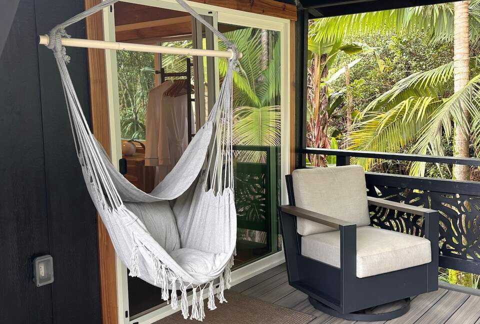 Spring-Fed Serenity | Off-Grid Luxury on the Hāmākua Coast - Hakalau, Hawaii