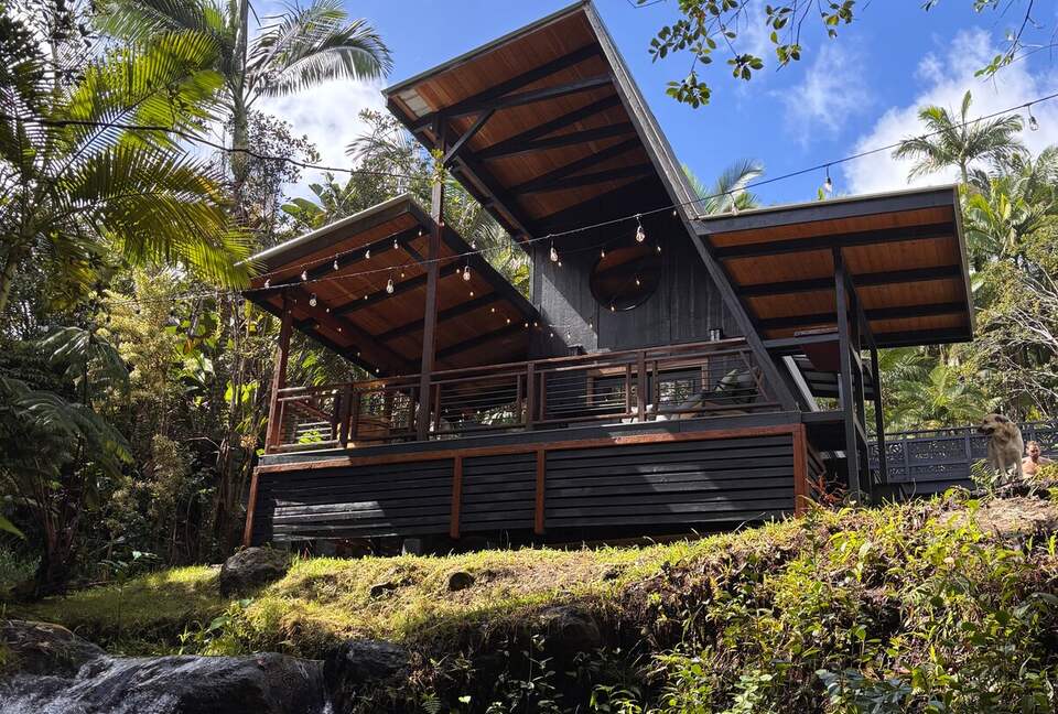 Spring-Fed Serenity | Off-Grid Luxury on the Hāmākua Coast - Hakalau, Hawaii