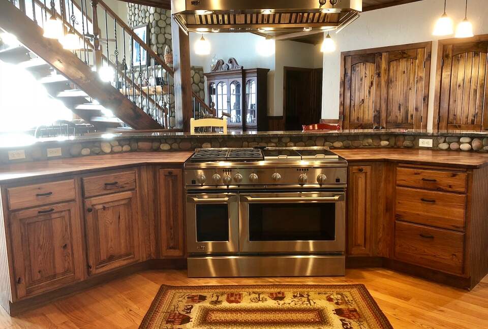 What If Cabin | Scenic Mountain Retreat with Panoramic Views - Blue Ridge, Georgia