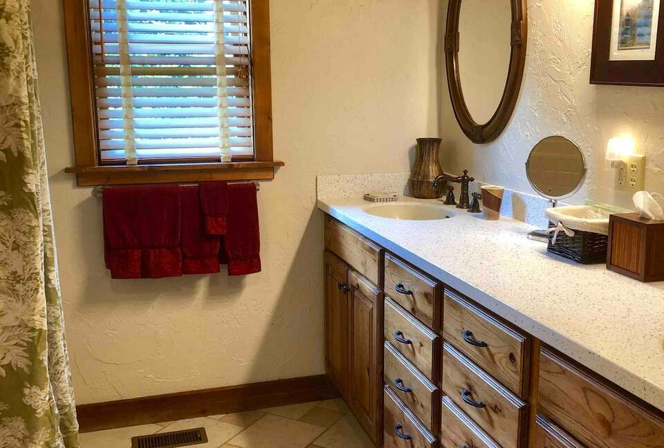 What If Cabin | Scenic Mountain Retreat with Panoramic Views - Blue Ridge, Georgia