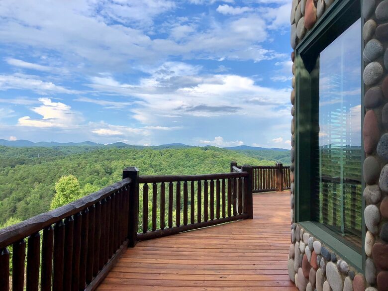 What If Cabin | Scenic Mountain Retreat with Panoramic Views - Blue Ridge, Georgia