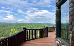 What If Cabin | Scenic Mountain Retreat with Panoramic Views - Blue Ridge, Georgia