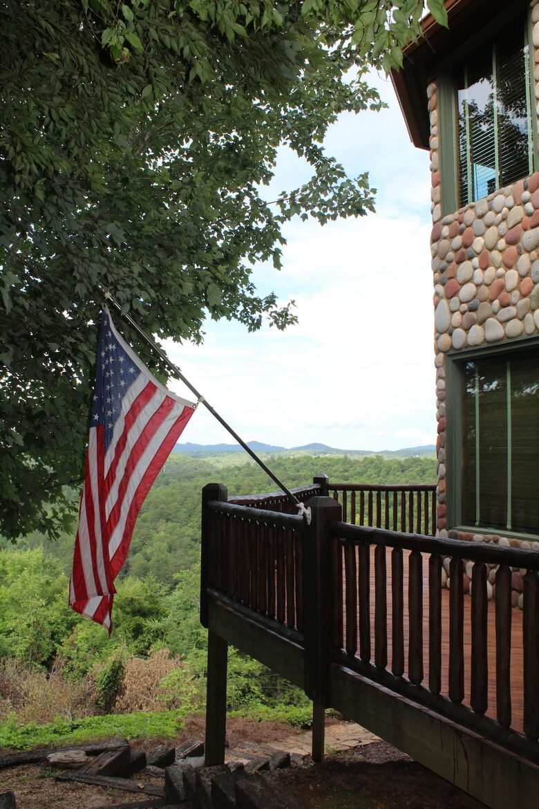 What If Cabin | Scenic Mountain Retreat with Panoramic Views - Blue Ridge, Georgia