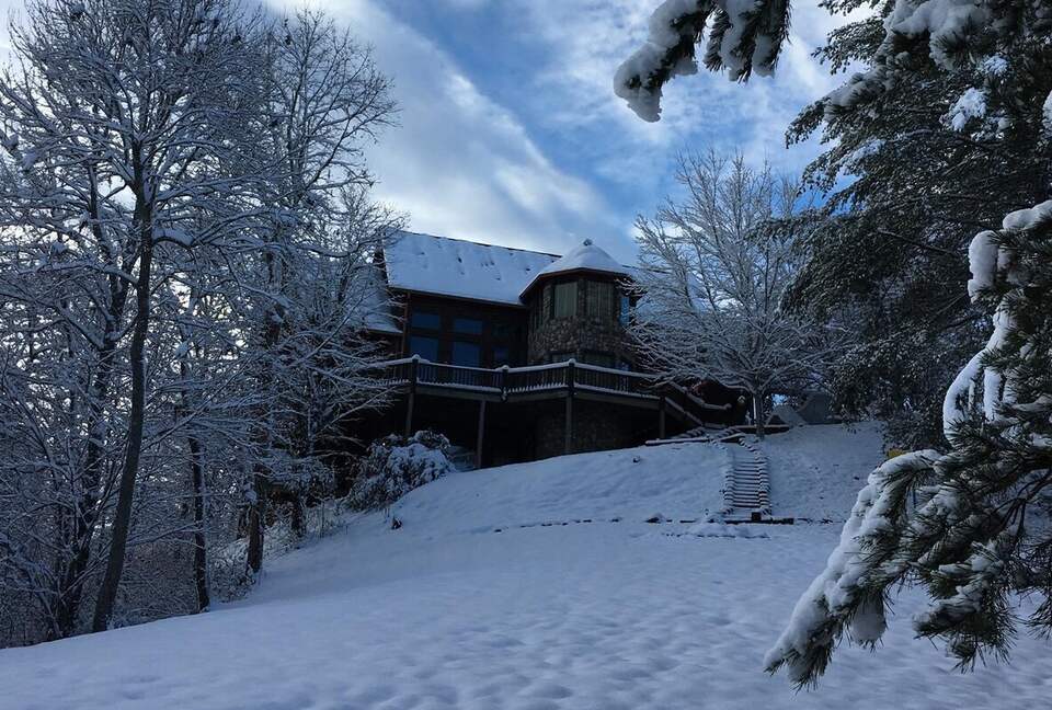 What If Cabin | Scenic Mountain Retreat with Panoramic Views - Blue Ridge, Georgia