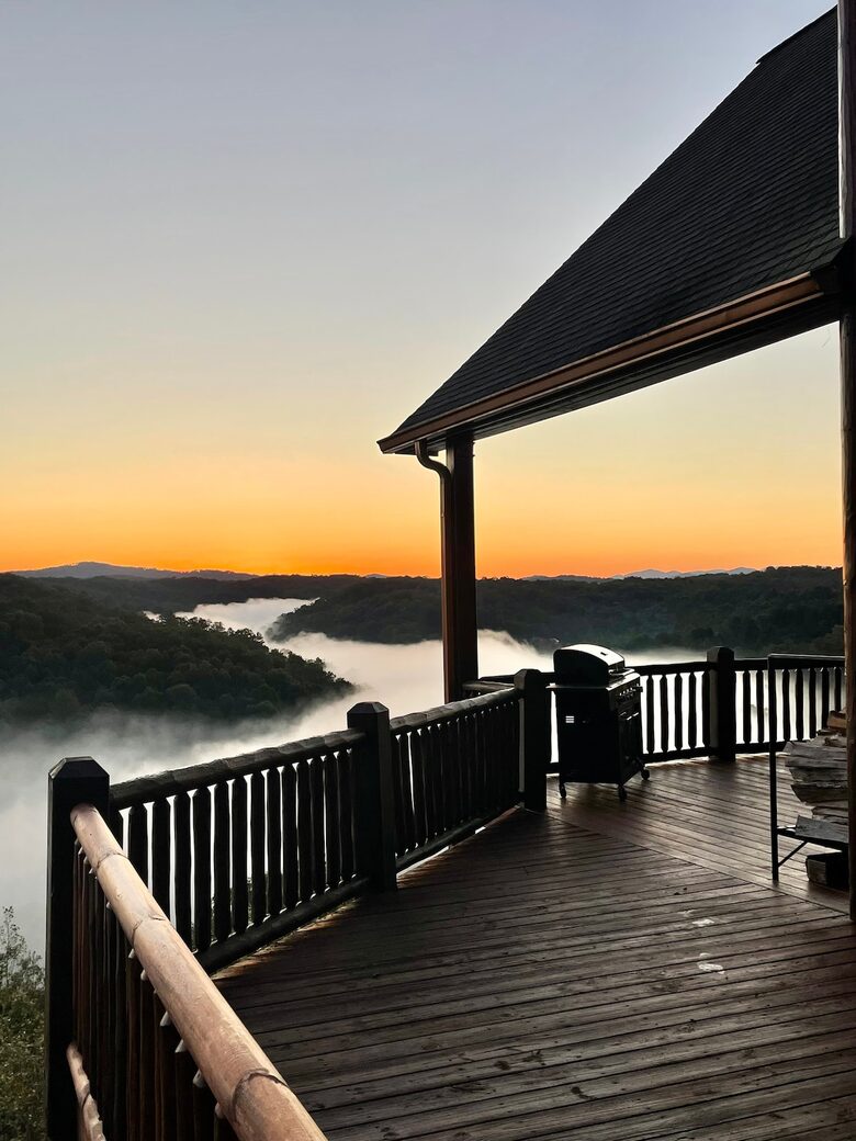 What If Cabin | Scenic Mountain Retreat with Panoramic Views - Blue Ridge, Georgia