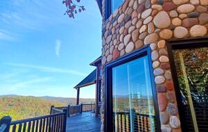 What If Cabin | Scenic Mountain Retreat with Panoramic Views - Blue Ridge, Georgia