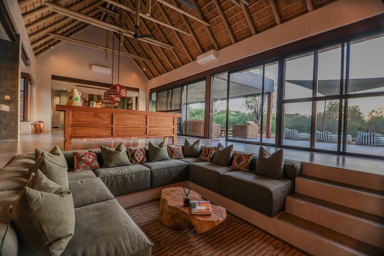 Bush House Zandspruit - Hoedspruit, South Africa