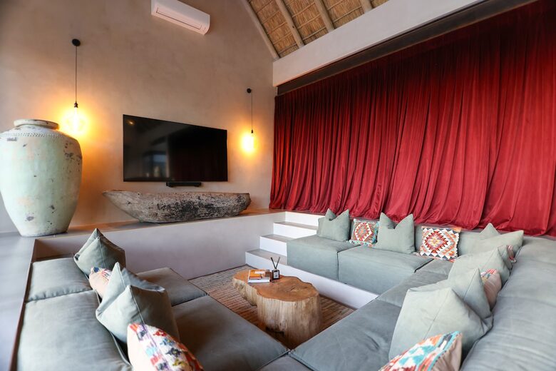 Bush House Zandspruit - Hoedspruit, South Africa