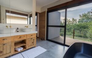 Bush House Zandspruit - Hoedspruit, South Africa