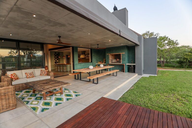 Bush House Zandspruit - Hoedspruit, South Africa