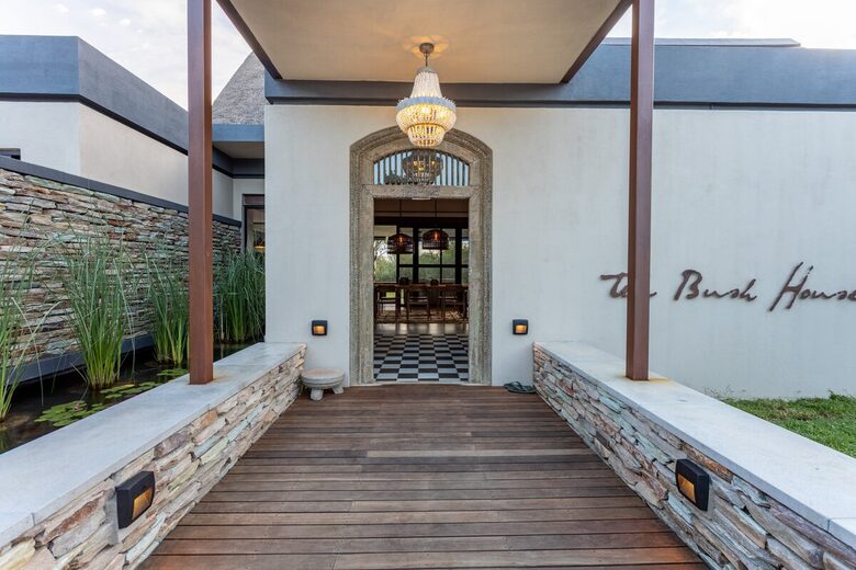 Bush House Zandspruit - Hoedspruit, South Africa