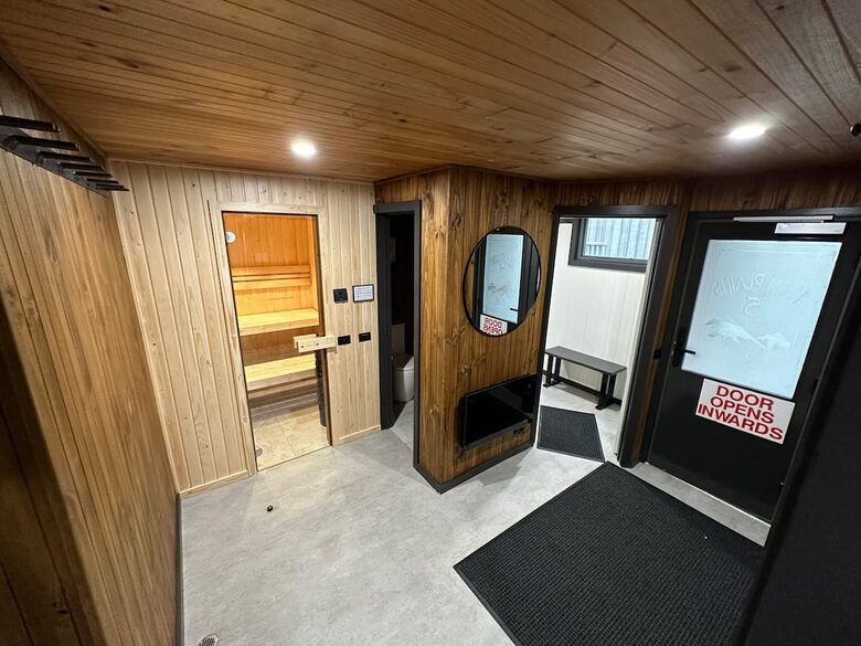 The ultimate mountain escape … for Snow or MTB... with Finnish Sauna - Falls Creek, Australia