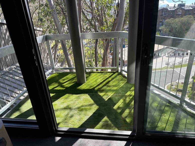 The ultimate mountain escape … for Snow or MTB... with Finnish Sauna - Falls Creek, Australia