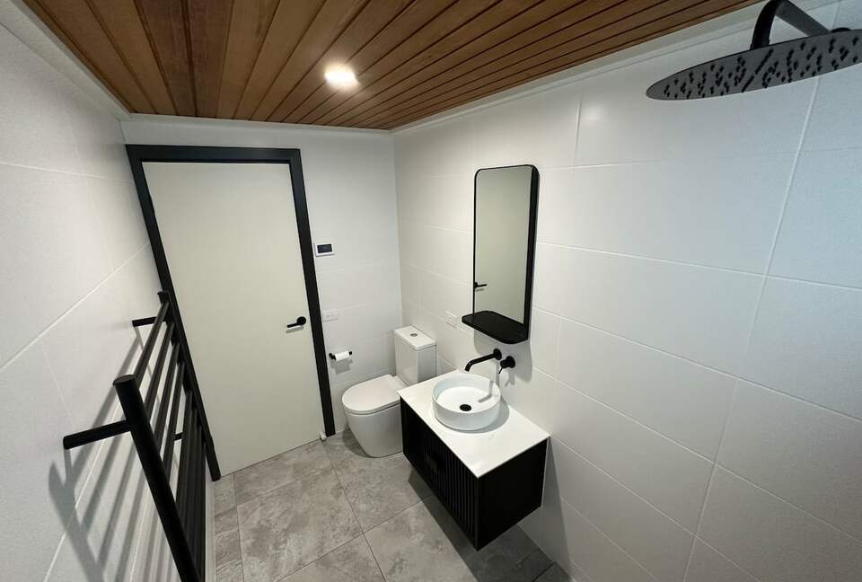 The ultimate mountain escape … for Snow or MTB... with Finnish Sauna - Falls Creek, Australia