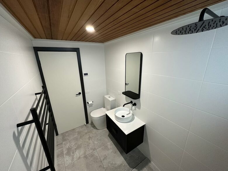 The ultimate mountain escape … for Snow or MTB... with Finnish Sauna - Falls Creek, Australia